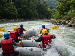 White water rafting Guatemala for the best rapids: diverse group paddles through exciting whitewater in the jungle.